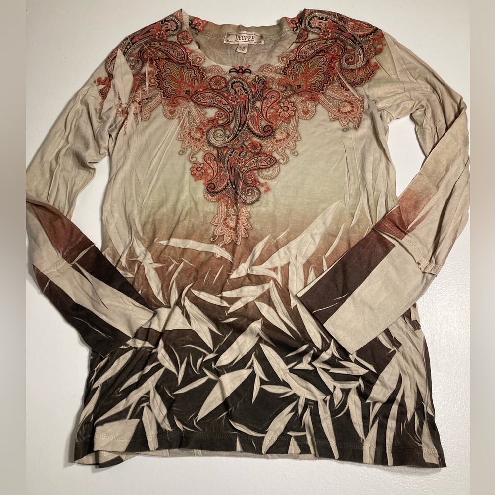 VINTAGE DECREE L/S LONG LENGTH EXCELLENT CONDITION SIZE L